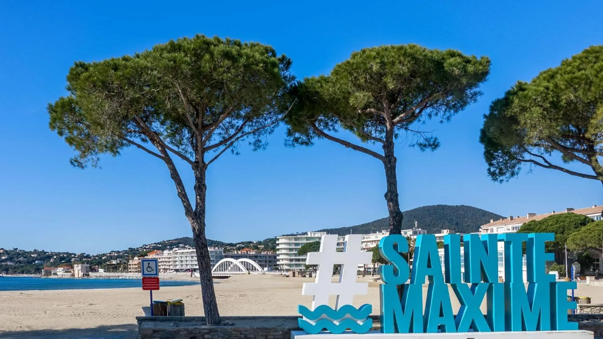 Apartment Les Platanes-3 By Interhome Σαιντ-Μαξίμ 0*,  Γαλλία